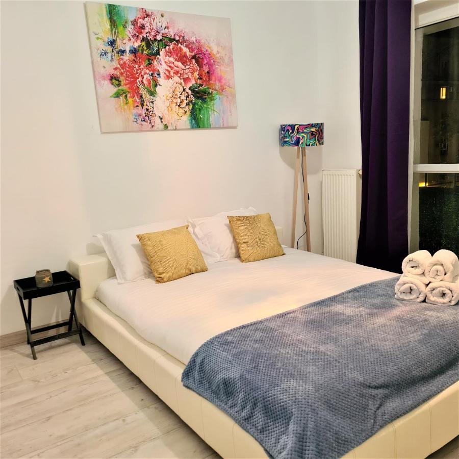 Central Bucharest World Apart-Hotel Екстериор снимка